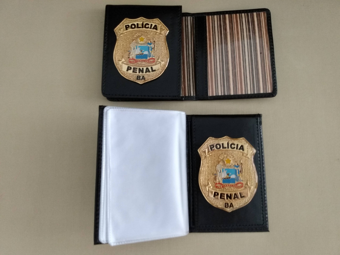 PORTA FUNCIONAL E BOLACHÃO DA POLÍCIA PENAL BAHIA - Bolachoes, vista frontal