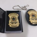 PORTA FUNCIONAL E BOLACHÃO POLÍCIA PENAL REPÚBLICA - Bolachoes, PORTA FUNCIONAL E BOLACHÃO POLÍCIA PENAL REPÚBLICA imagem 1
